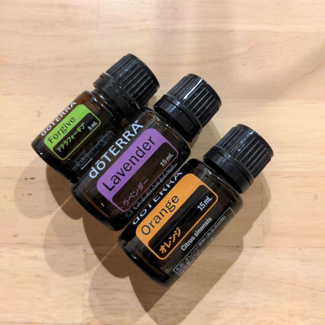ドテラ　doTERRA　ラベンダー&オレンジ&フォーギブ 　新品未開封