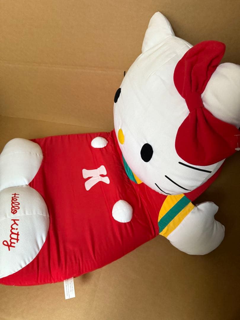 サンリオ　ハローキティ　マイペットチェアー　折り畳みイス