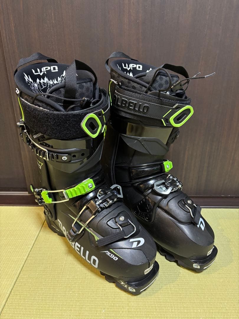 DALBELLO Lupo ダルベロ　25-25.5