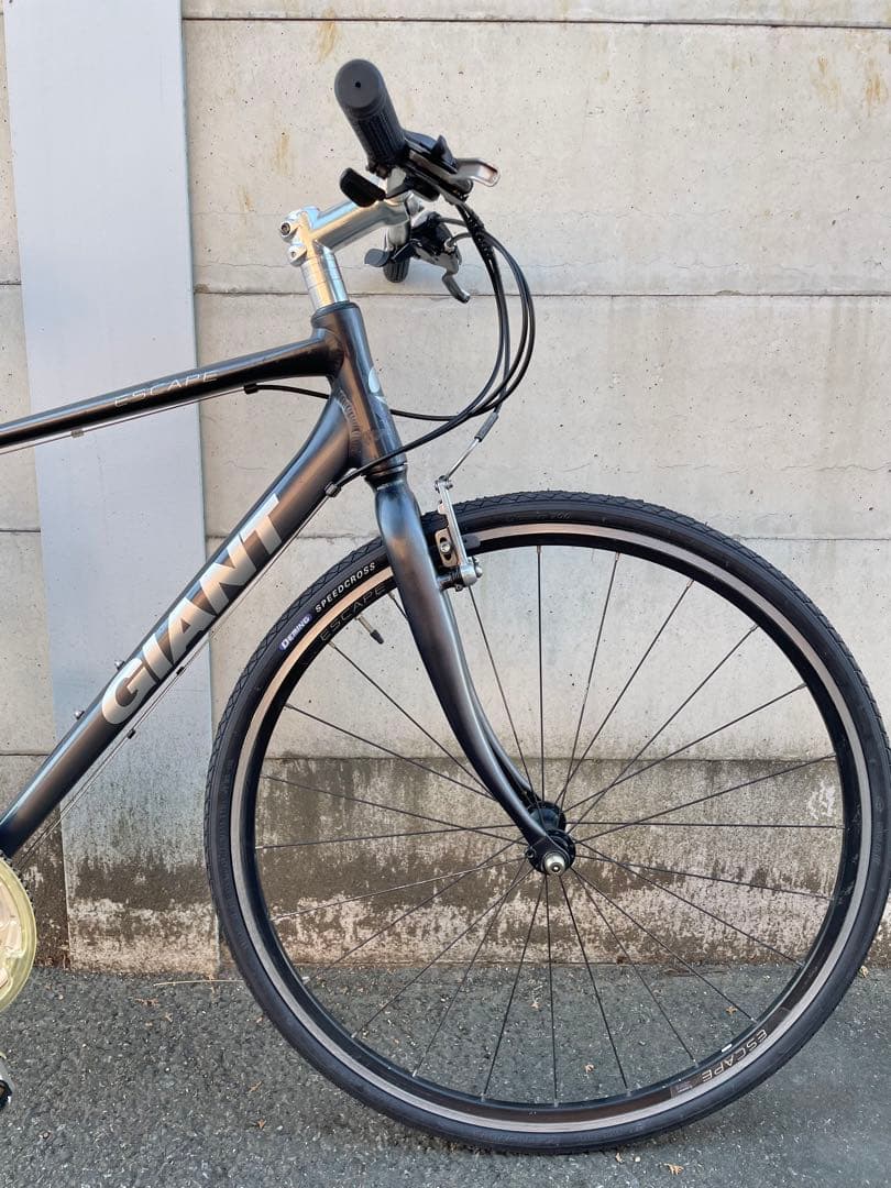 【訳あり美品】GIANT ESCAPE R3 24速　クロスバイク　CT465