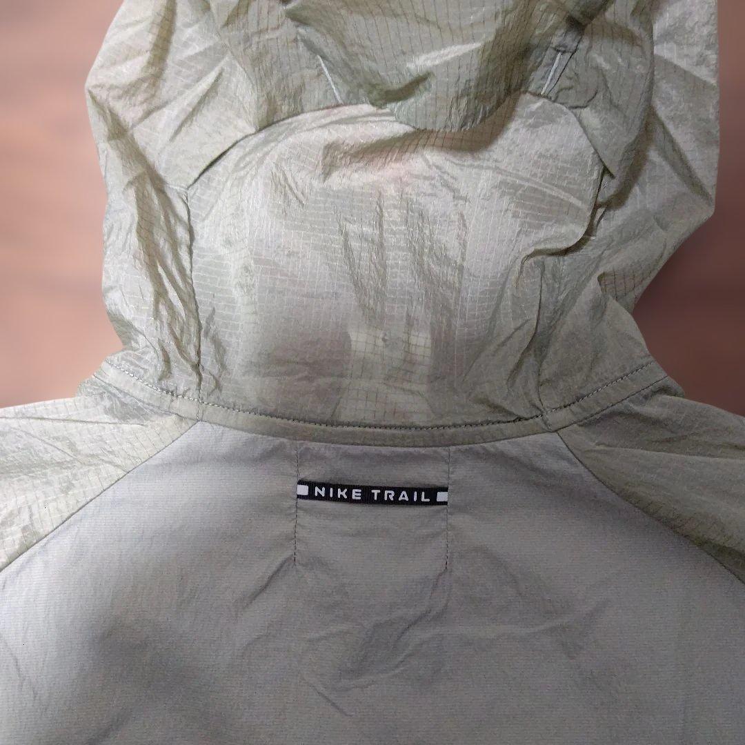NIKE　ナイキトレイル エアリーズ　 ウィンドブレーカー　Ｌ