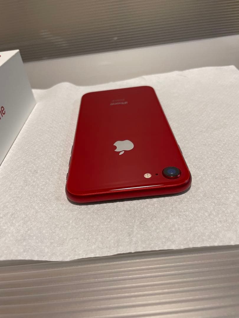 iphone8 64GB レッド