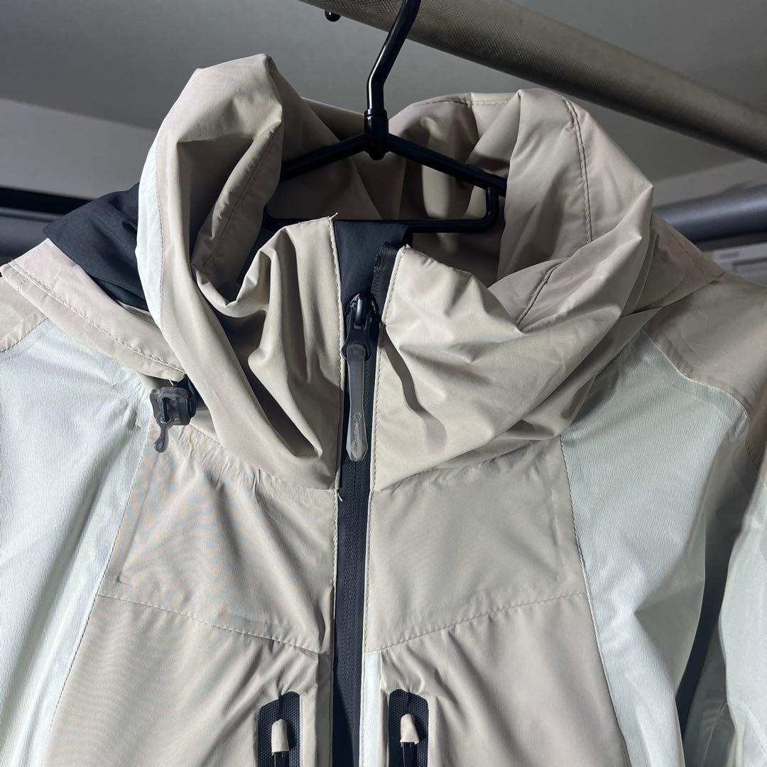 新品Lサイズ　エックスシェルター(R)断熱βプレミアム超透湿防水防寒ジャケット