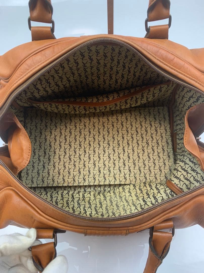 YVES SAINT LAURENT イヴサンローラン　レザー　ボストンバッグ