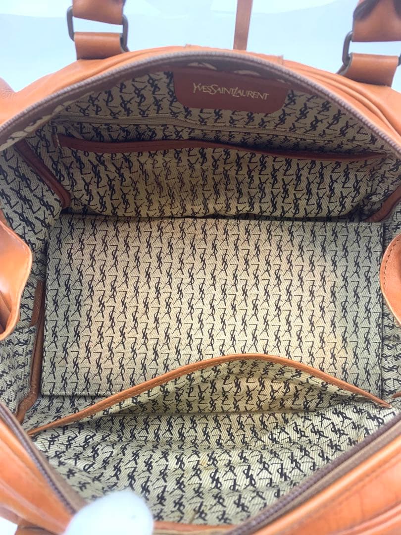 YVES SAINT LAURENT イヴサンローラン　レザー　ボストンバッグ