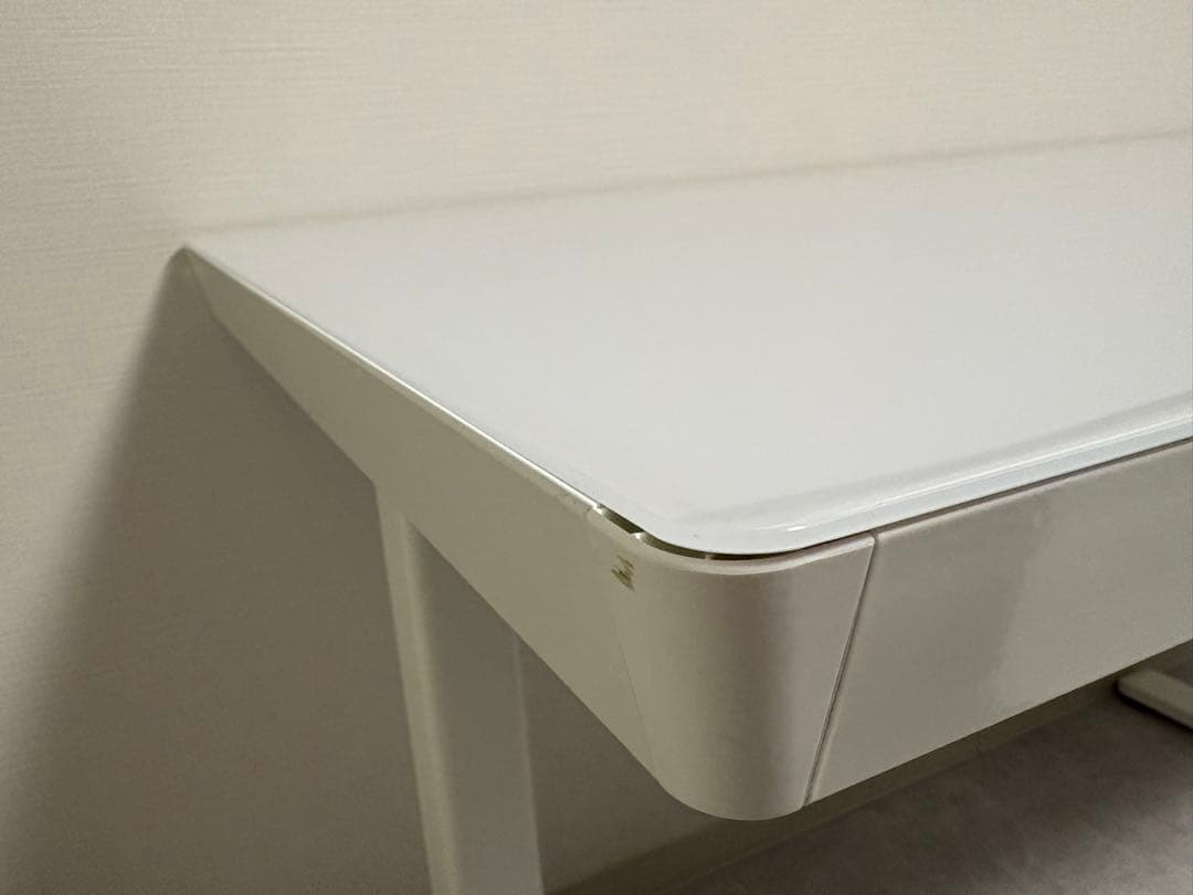 電動昇降テーブル　ホワイト