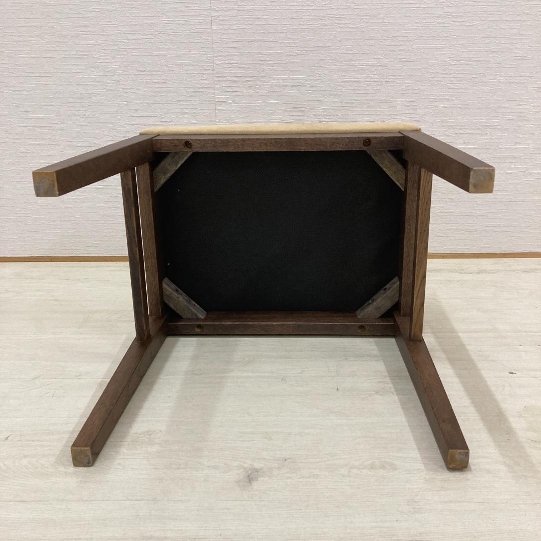 【カリモク】スツール　椅子