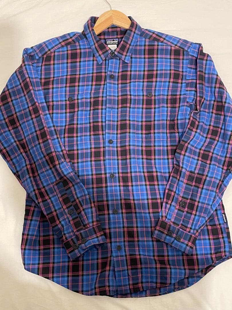 イヴォンシュイナード着 patagonia チェックネルシャツ ピマコットン