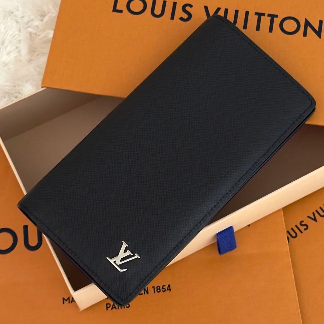 極上美品✨LOUIS VUITTON ルイヴィトン ポルトフォイユ タイガ 財布