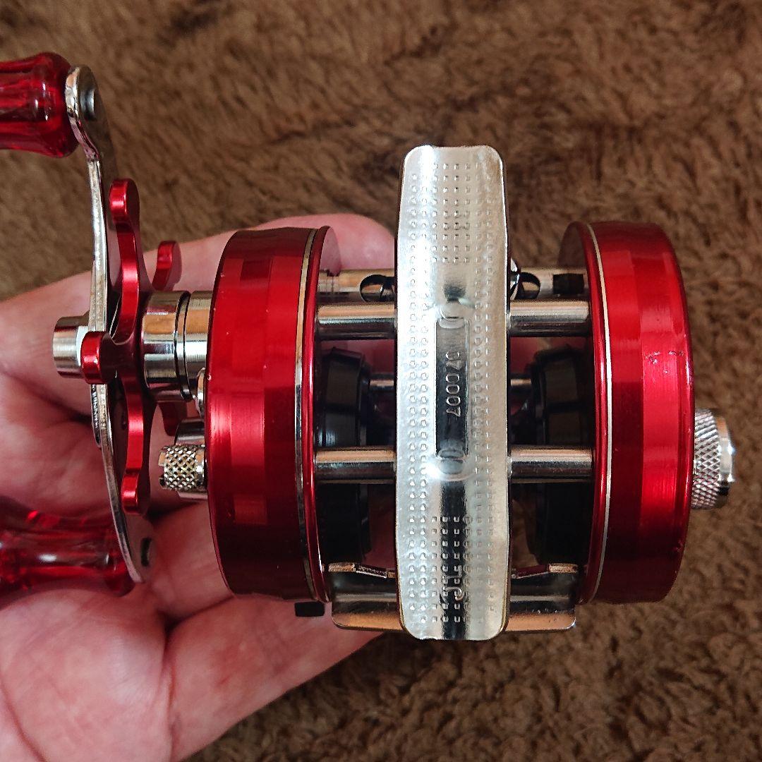 【カスタム】アブガルシア アンバサダー 2500C レッド