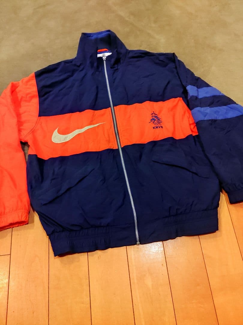 ヴィンテージジャージオランダ代表シェルスーツ90年代