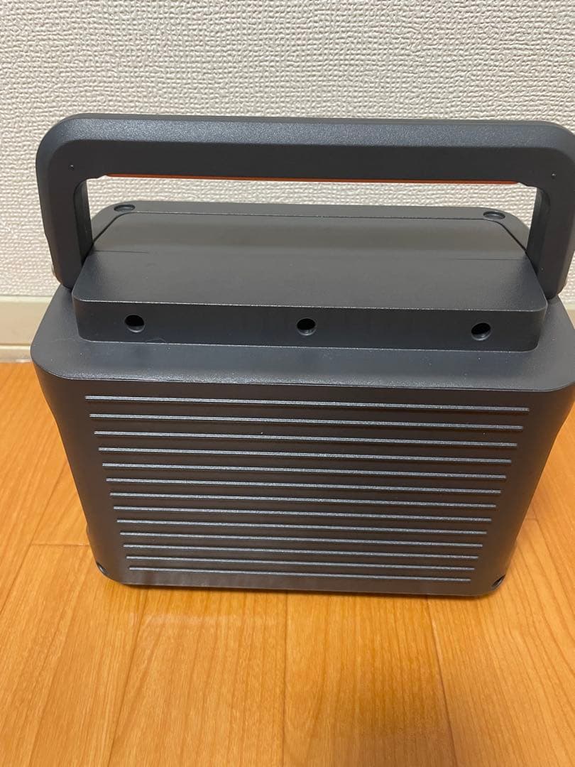 Jackeryポータブル電源240 別売りの保護収納バッグ付き