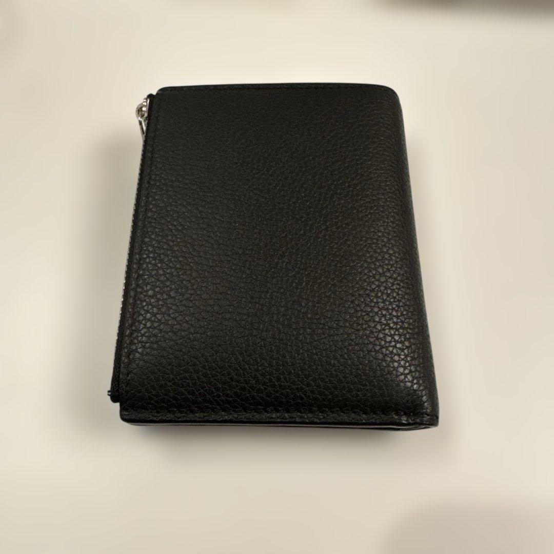 LOEWE スリム コンパクト ウォレット（ソフトグレインカーフ）