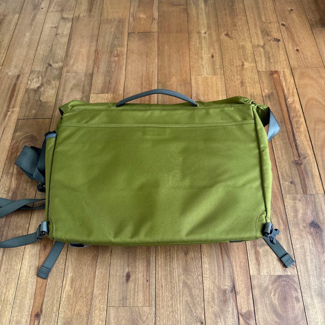 極美品　パタゴニア ハーフ・マス メッセンジャーバッグ 15L　激レア　希少