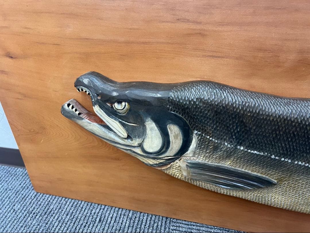 【名作・希少】北海道 木彫り 鮭 壁掛け 大旅会 秋峰刀作