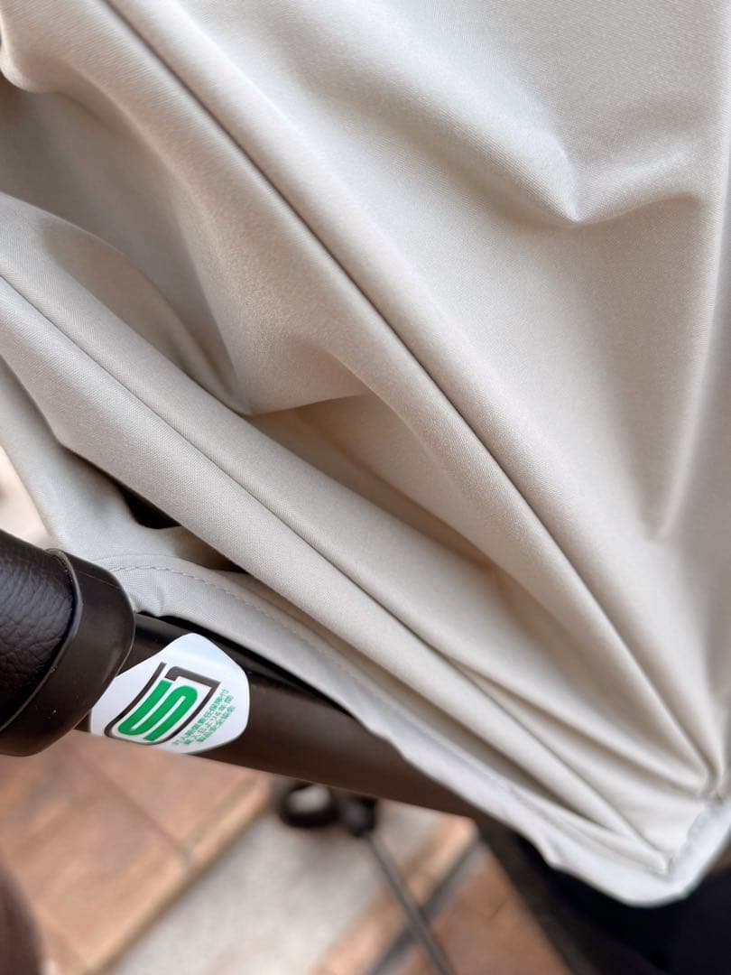 【良品】スイスイ走行性抜群&片手折り畳み◎Apricaヴィット ベージュ