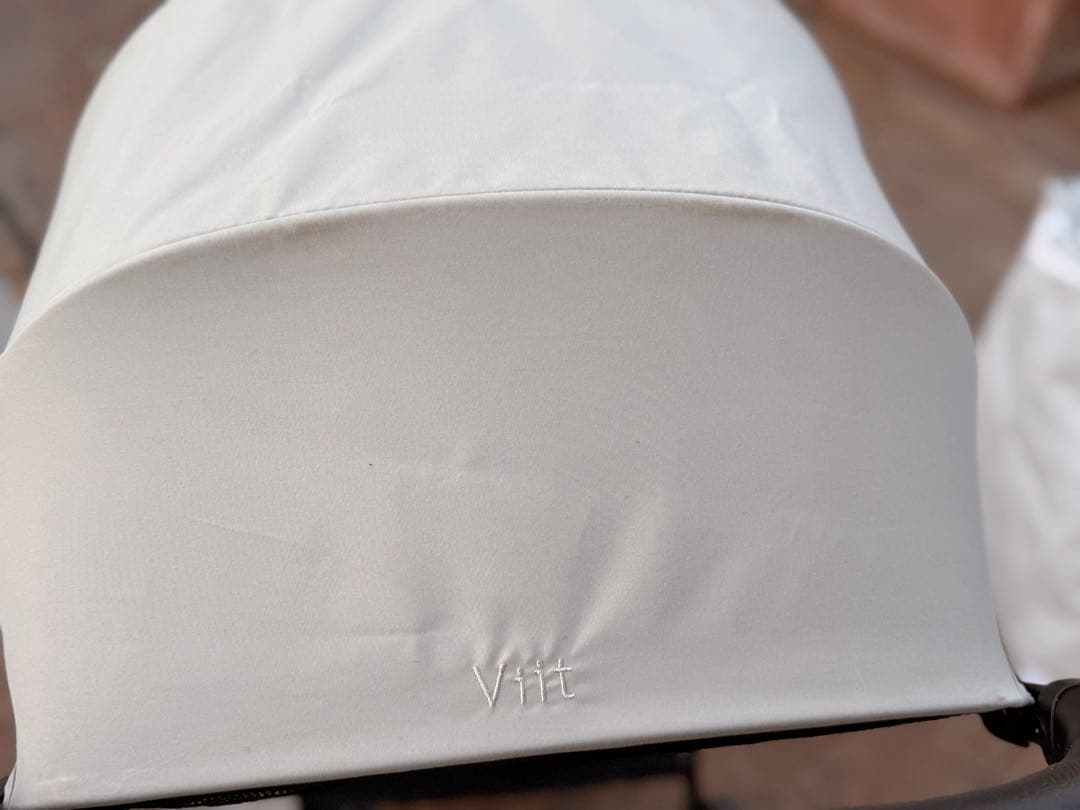 【良品】スイスイ走行性抜群&片手折り畳み◎Apricaヴィット ベージュ