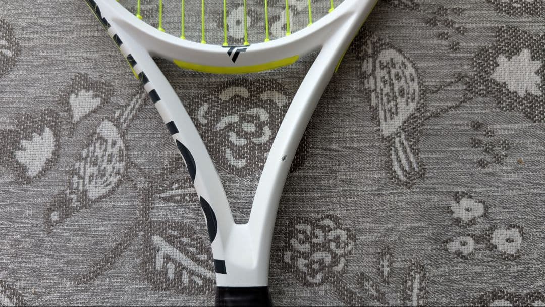 TF-X1 v2 270　テクニファイバー　ラケット