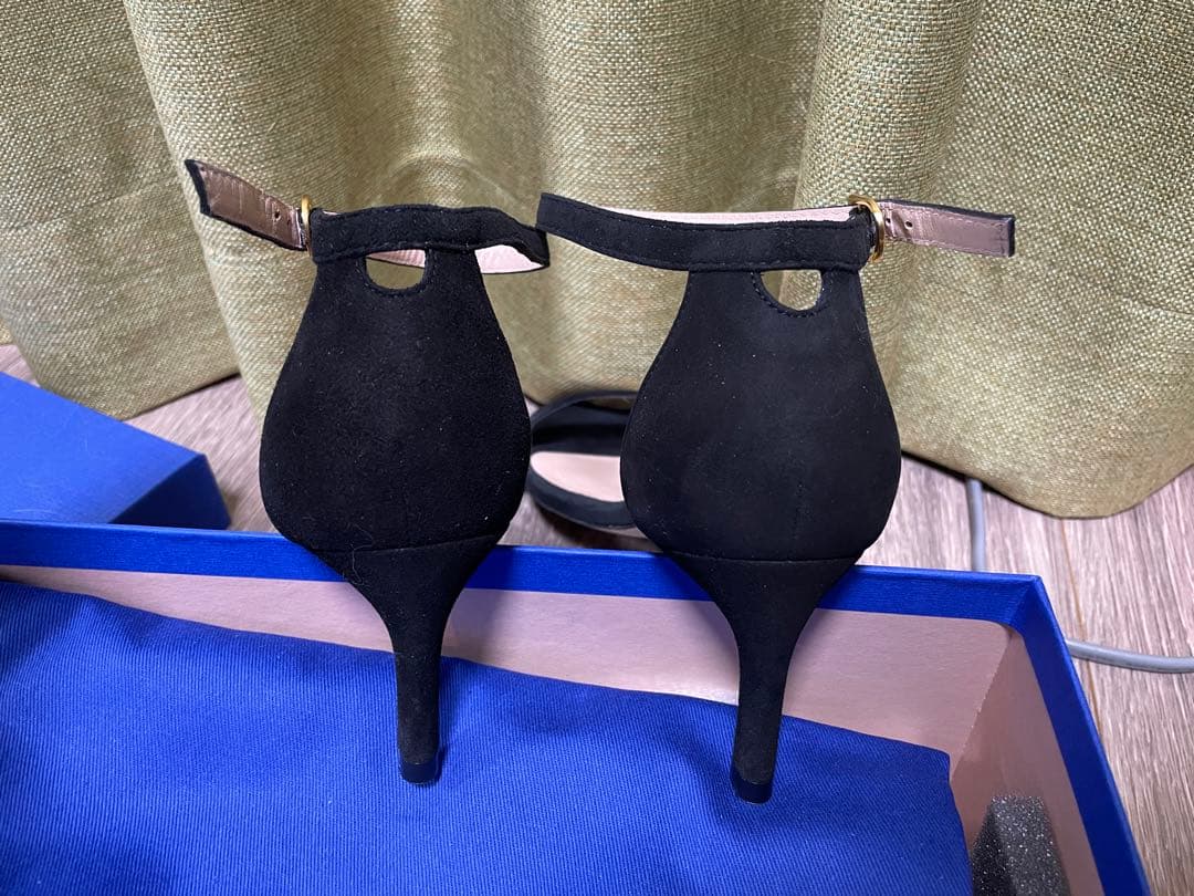 Maryスチュアート ワイツマン　黒ストラップ　サンダル37.5/24.5