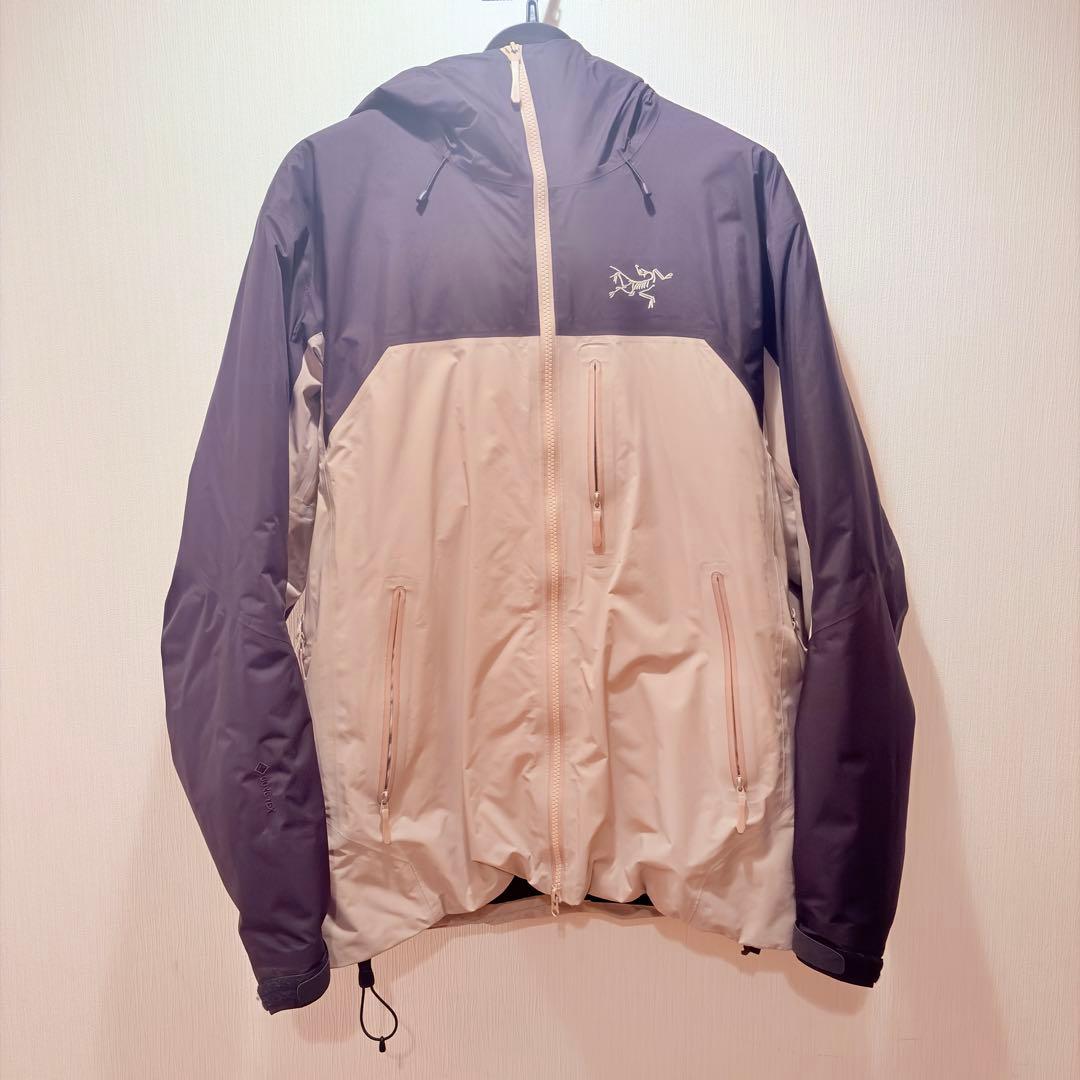 ☆最終値下げ ARC'TERYX ベータインサレーテッドジャケット M