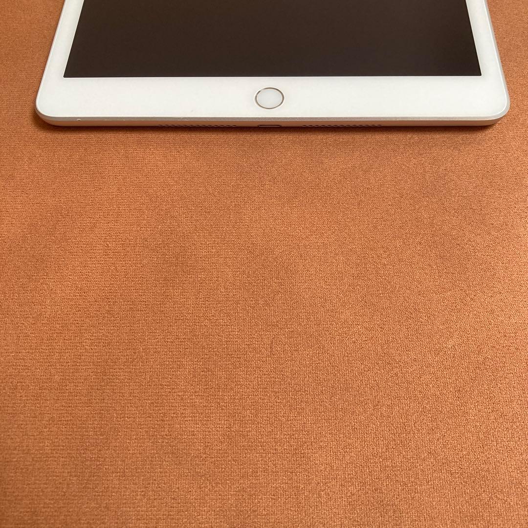 569【早い者勝ち】iPad8 第8世代 32GB SIMフリー☆