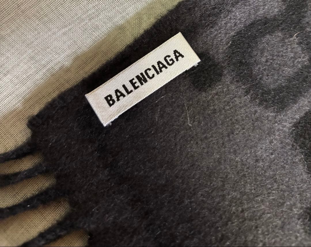 BALENCIAGA × GUCCI ザ ハッカープロジェクトBBロゴ マフラー