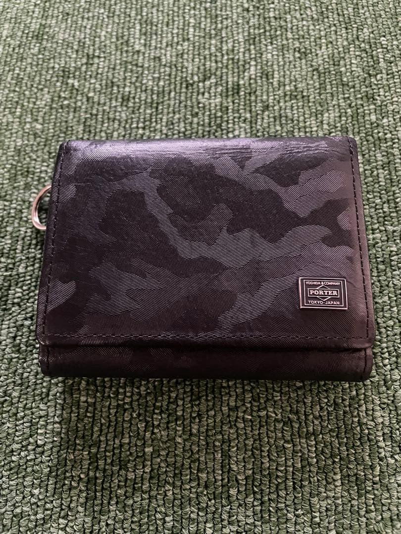 美品 PORTERポーター ワンダー コンパクトウォレット 財布 カモフラ黒