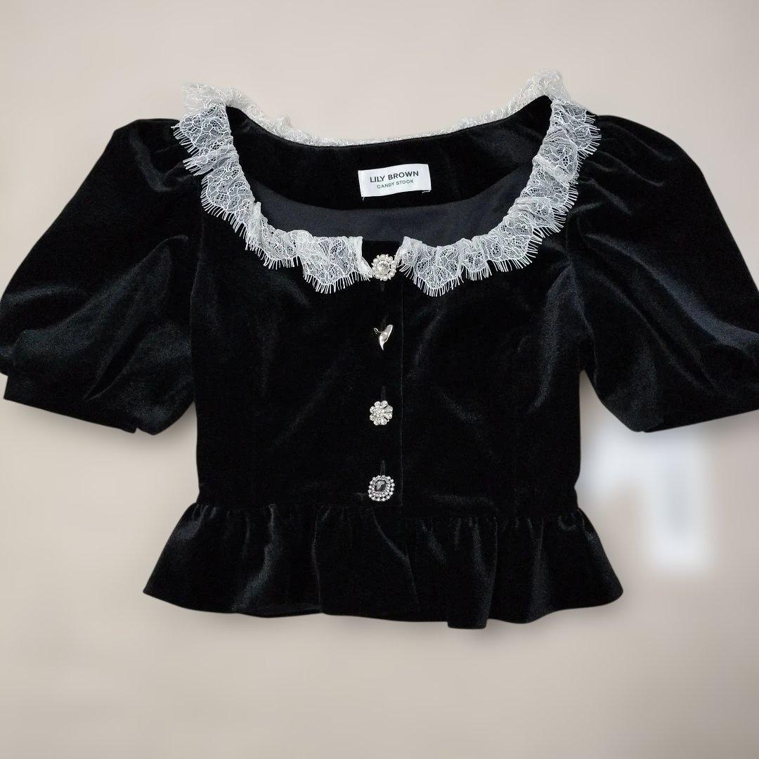 LILY BROWN　CANDY STOCK　レースカラービジューベロアブラウス