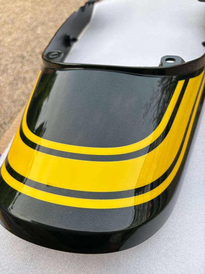 Z900rs純正テールカウル【ほぼ新品】イエローボールエディション