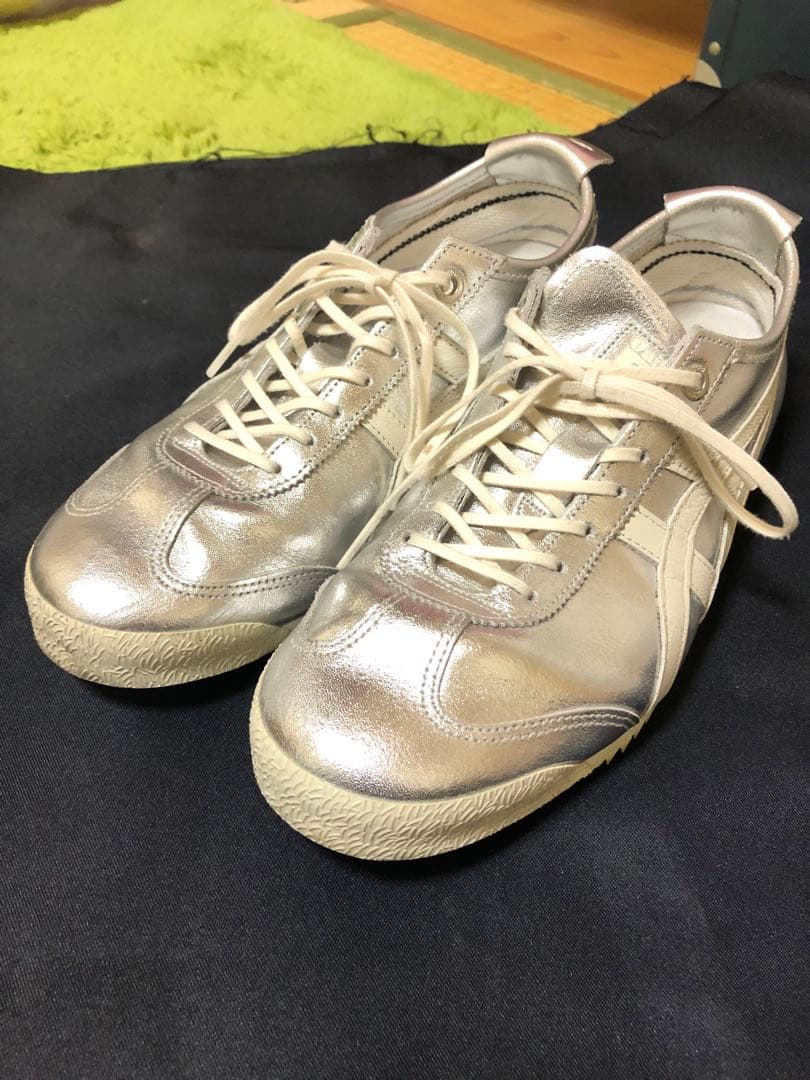 さくら Onitsuka Tiger MEXICO 66 (SILVER