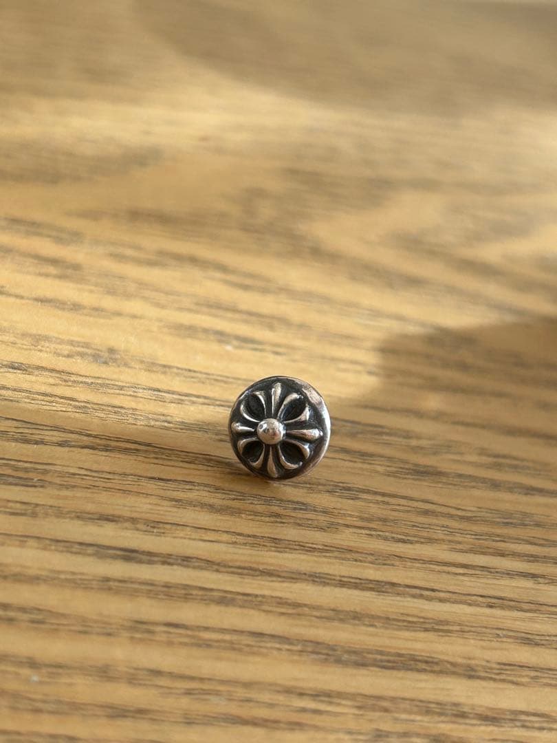 クロムハーツ　クロスボールスタッドピアス 片耳のみ　キャッチ欠品