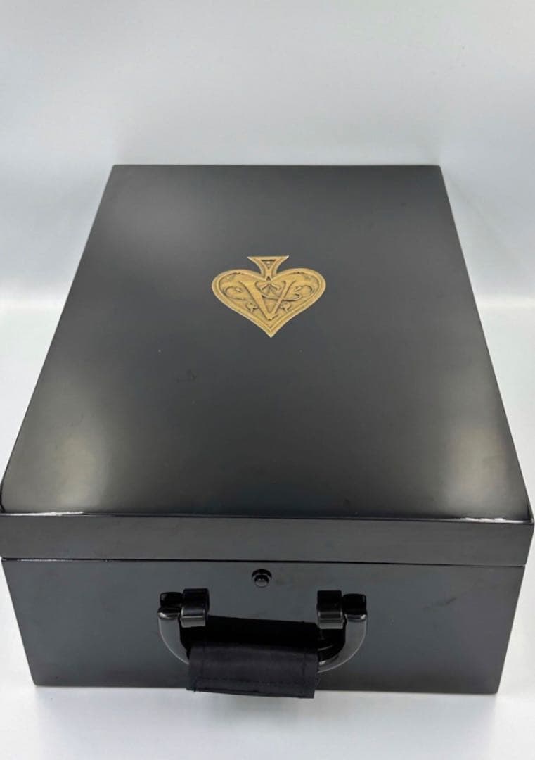 空箱　アルマン ド ブリニャック アタッシュケース アルマンド社ダンボールで発送