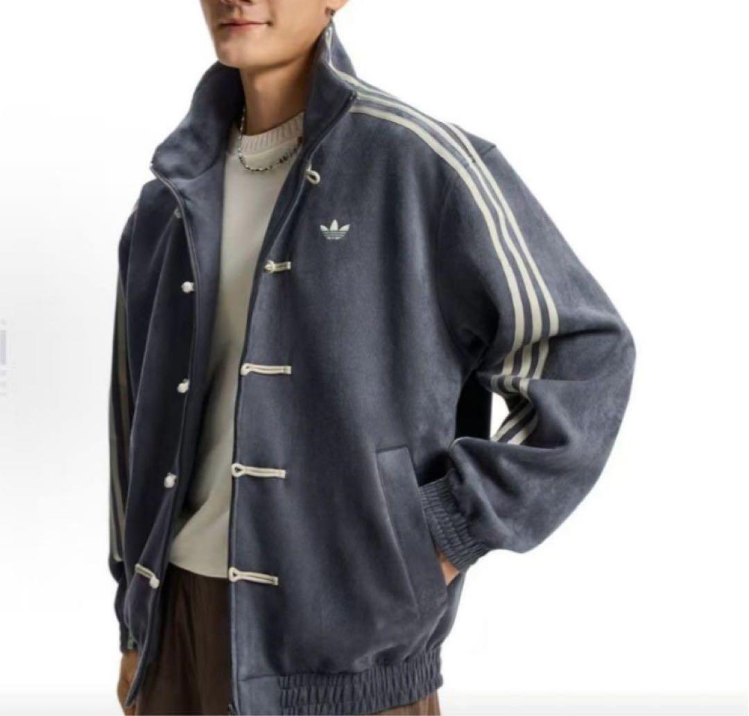 adidasアディダス 中国限定 蛇年トラックジャケットダーククレー　Sサイズ”