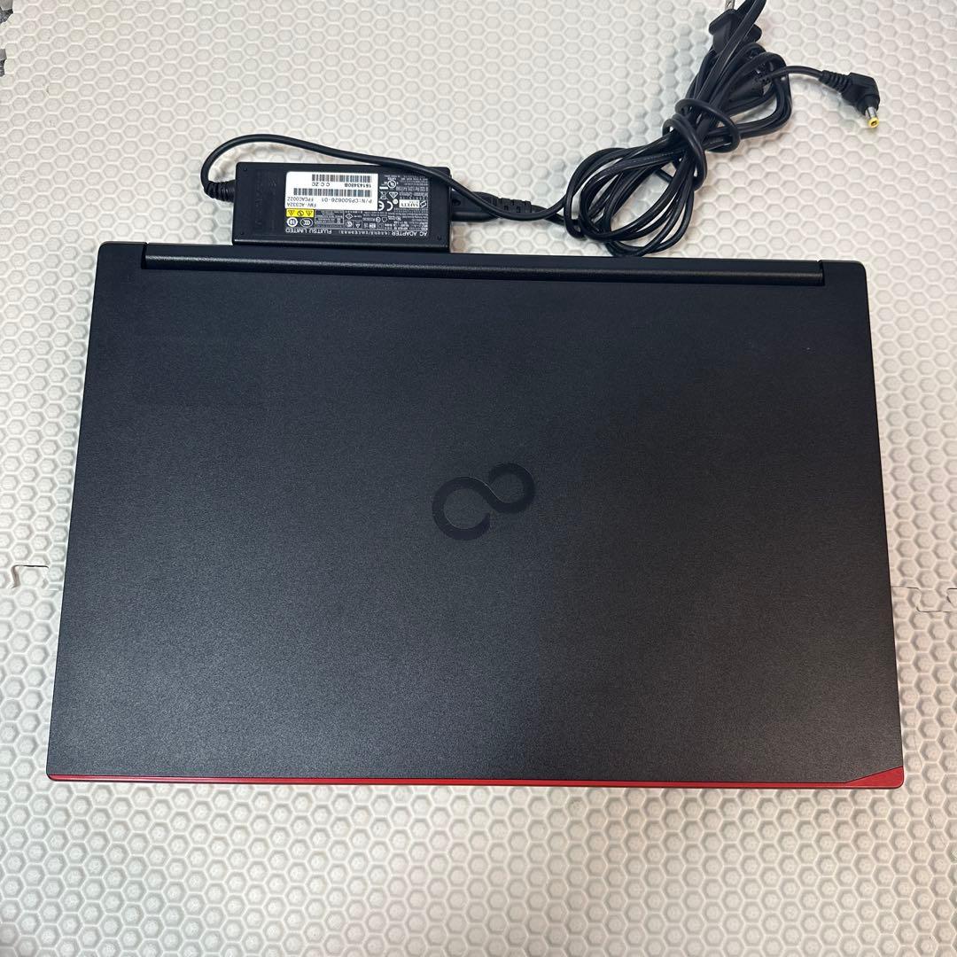 美品富士通A5510/I5十世代/16G/512G SSD/15.6HD