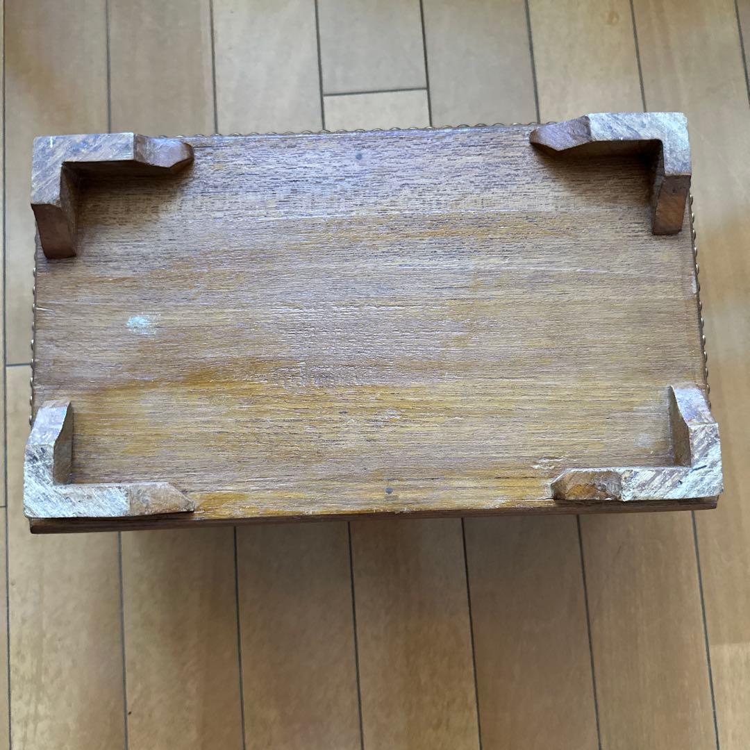 オマーン製 木彫装飾ボックス マンドゥース 宝石箱 小物入れ 伝統工芸