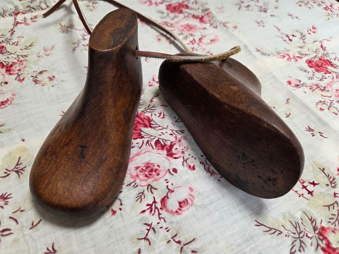 アンティーク木製子供靴型 shoe mold