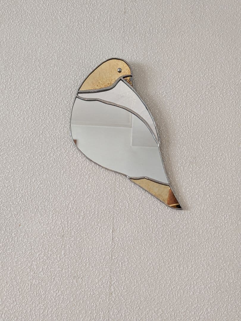 鳥の壁掛け鏡