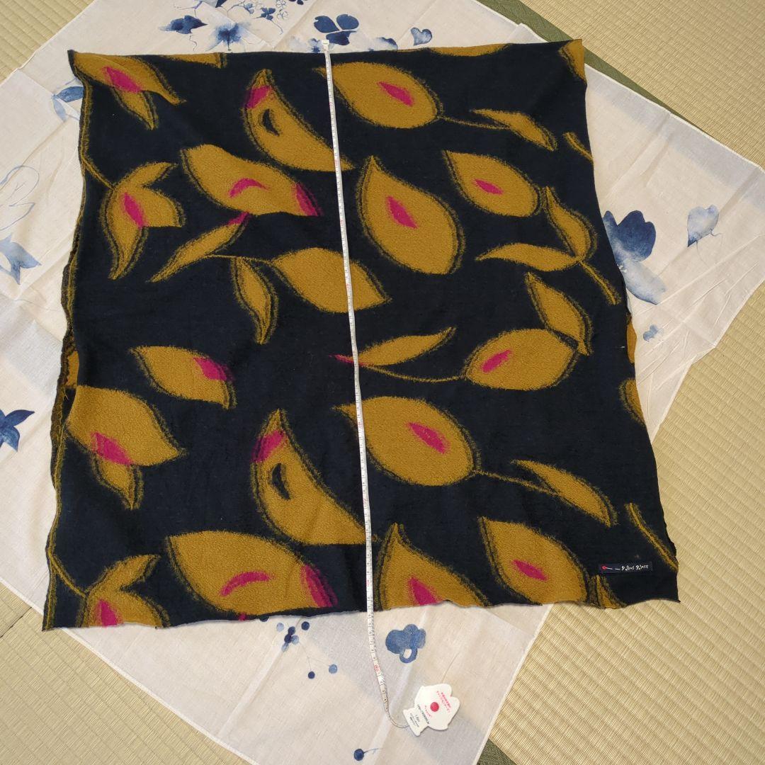 未使用　パラスパレス　圧縮ウール　ストール