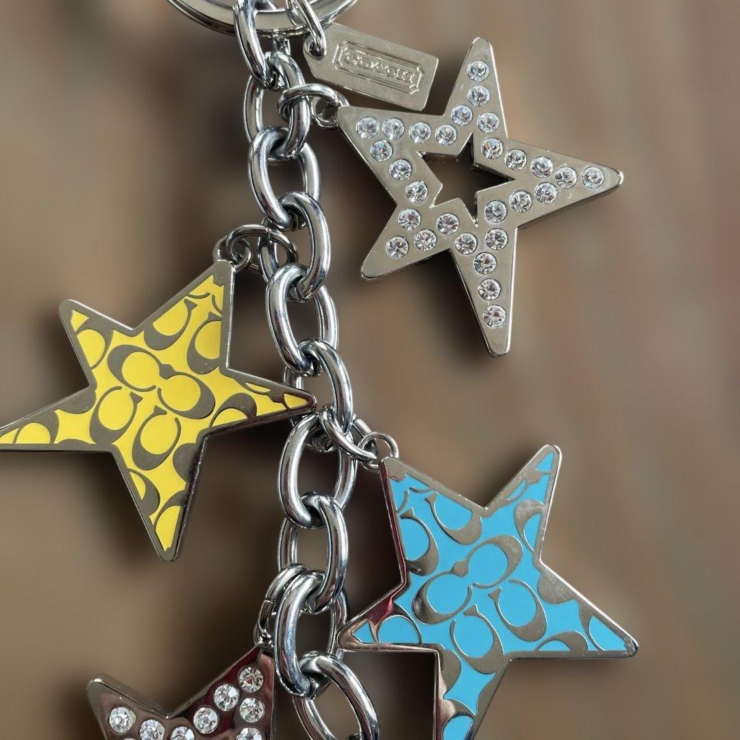 COACH 星型キーホルダー 多色　キーリング　チャーム
