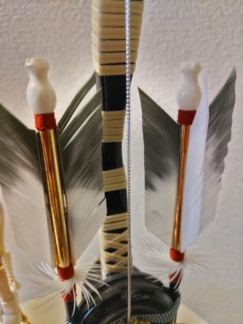 弓と刀オブジェ　弓太刀飾　上杉謙信