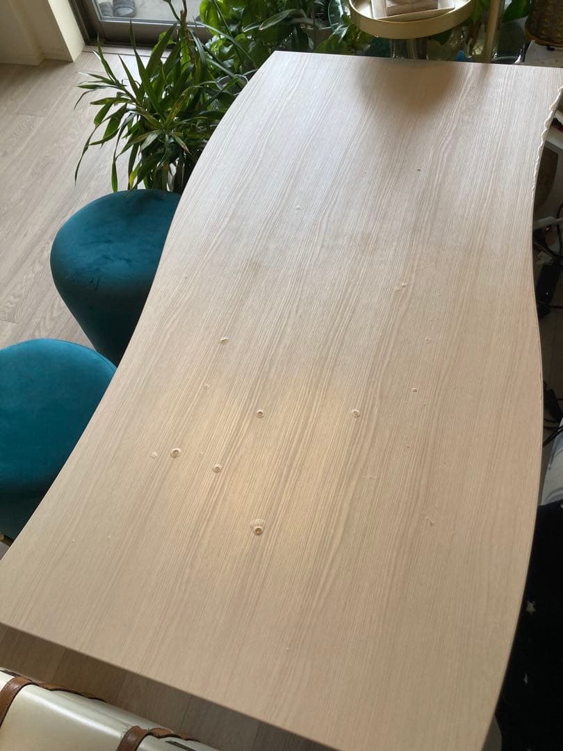 美しい波型！ホワイト木目のカフェテーブル arne  HIGH