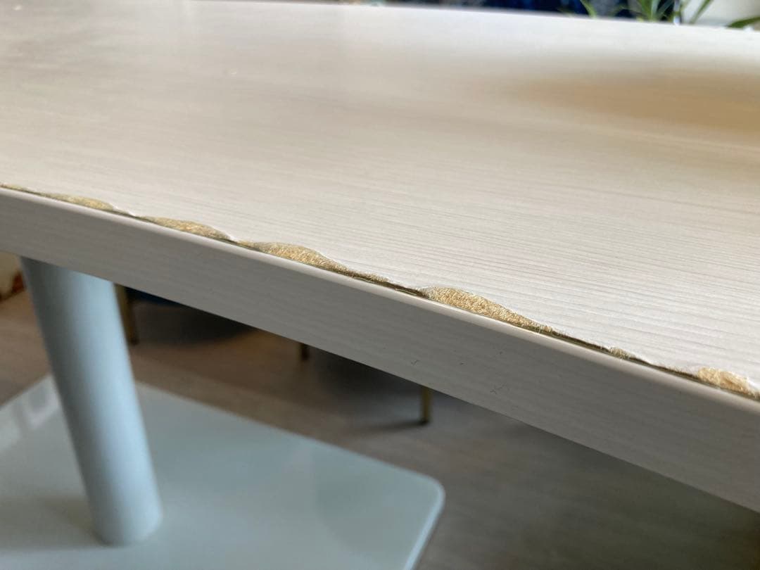 美しい波型！ホワイト木目のカフェテーブル arne  HIGH