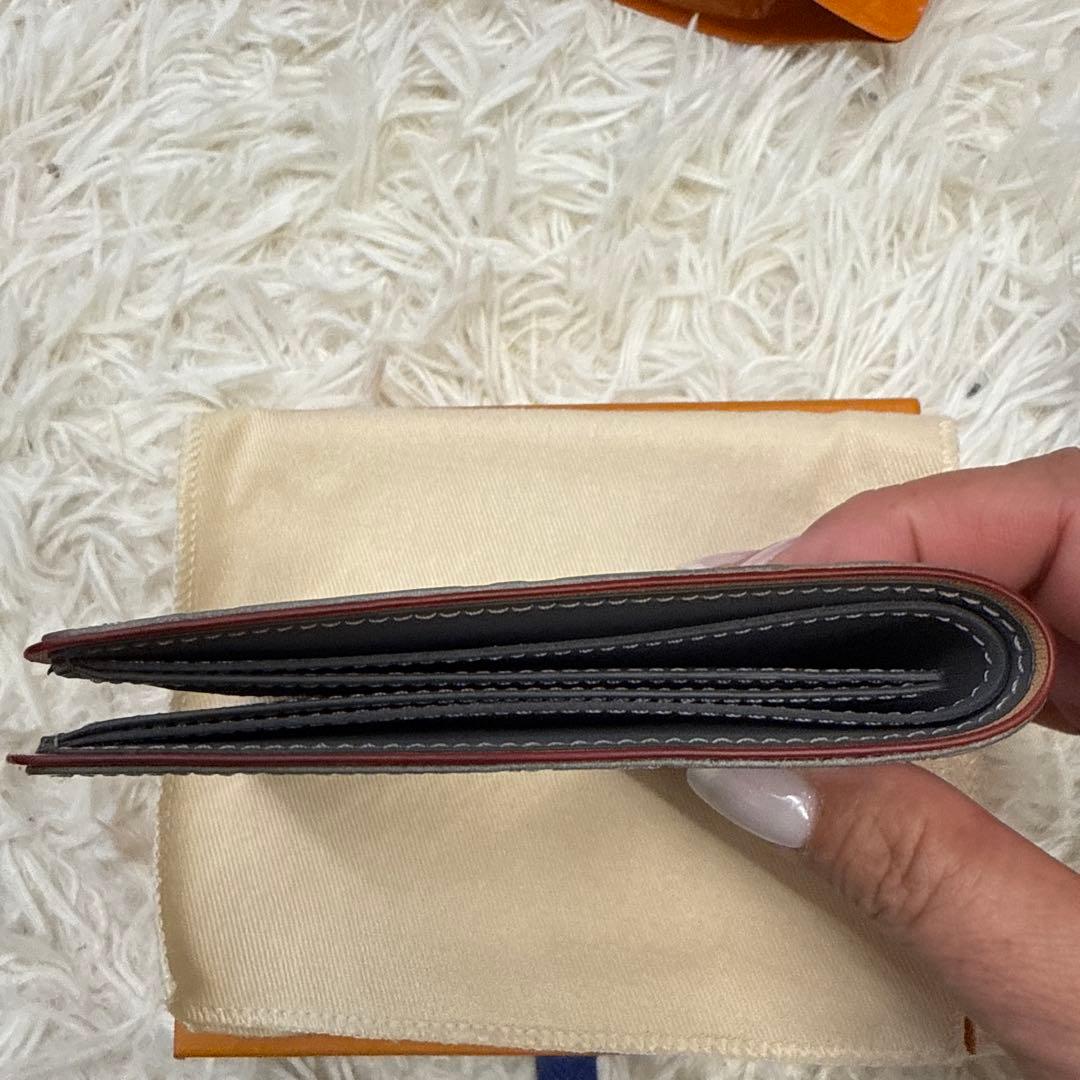 LOUIS VUITTON ミラーラインAW2021限定 二つ折り財布 シルバー