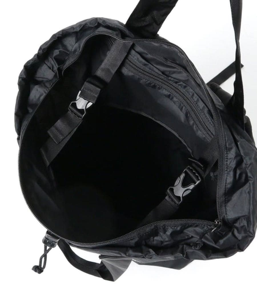 大特価‼️新品タグ付き❗️パタゴニア ウルトラライト・ブラックホール・トート・パック