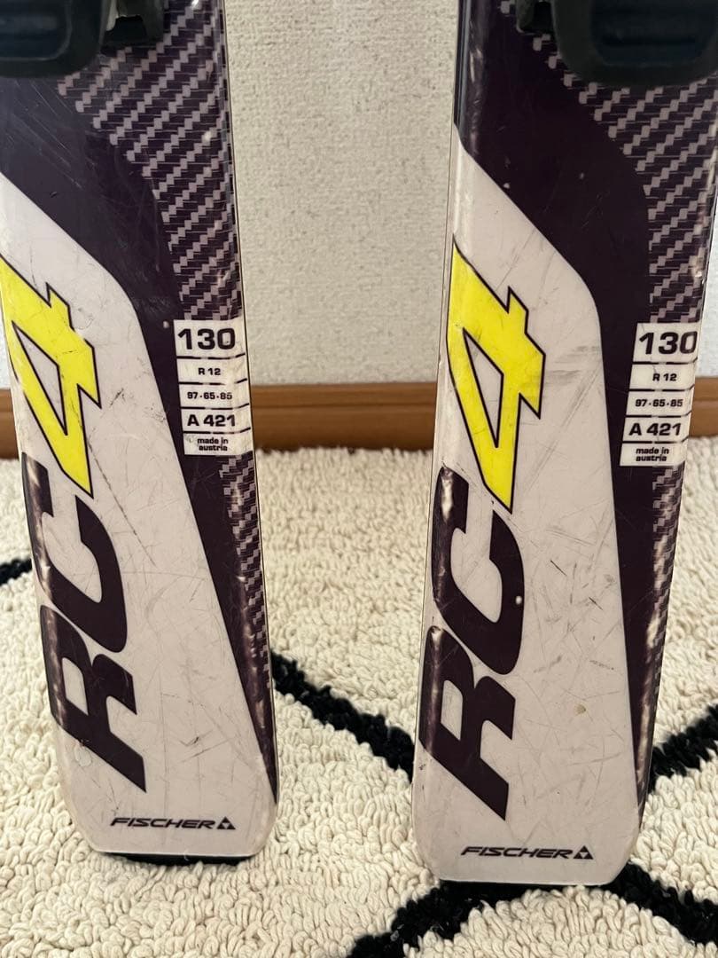 130 スキー板＋ストック　FISCHER フィッシャー RC4 2点セット