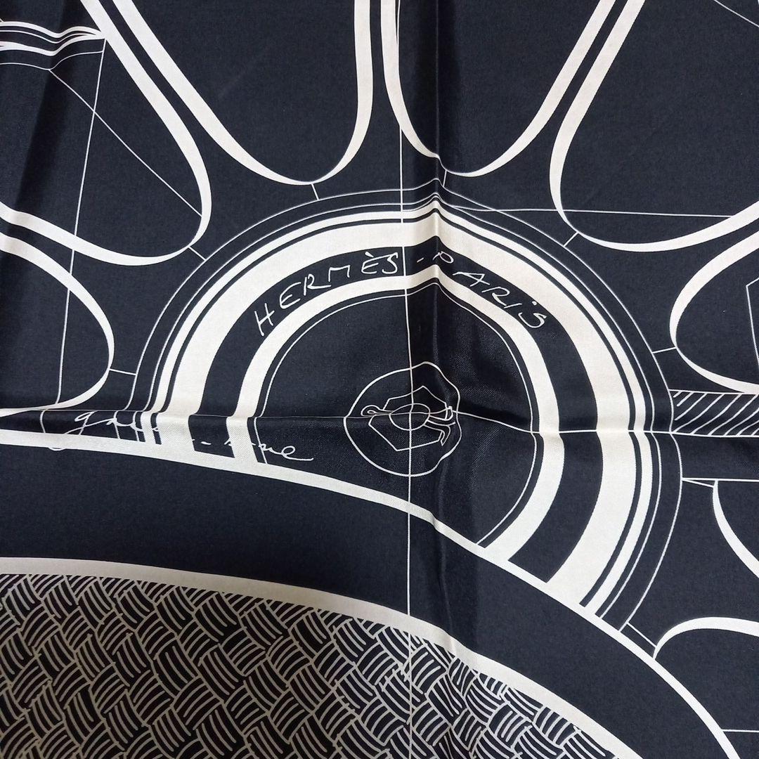 micaです。エルメス140サイズスカーフ