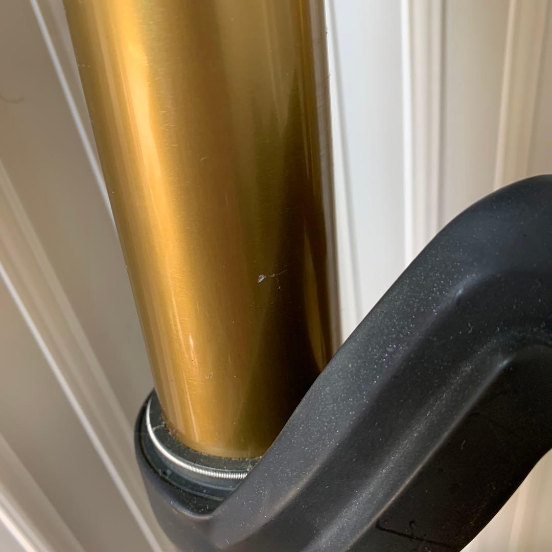 FOX40 27.5 DH ダウンヒルフォーク エアーサスペンション