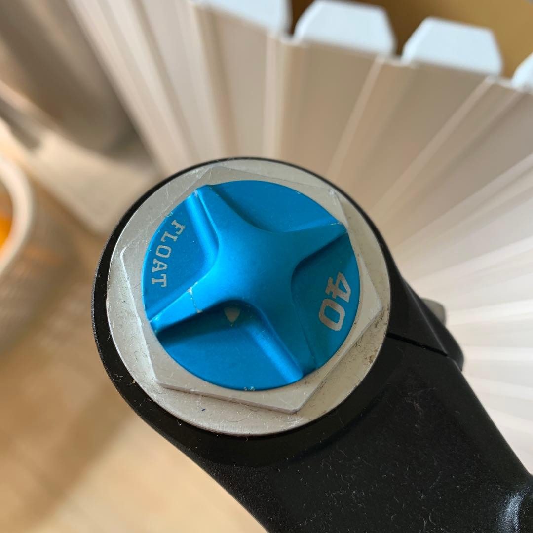 FOX40 27.5 DH ダウンヒルフォーク エアーサスペンション