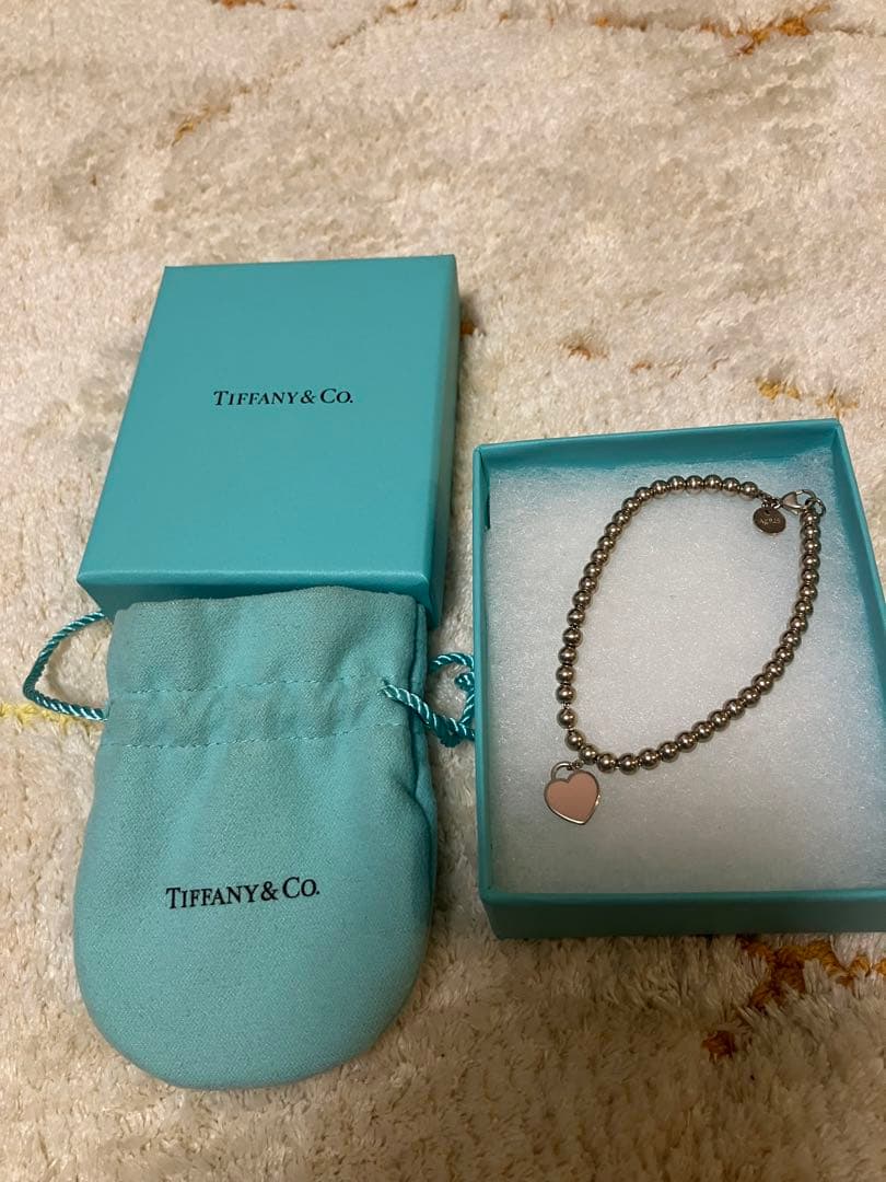 Tiffany & Co. シルバービーズブレスレット　ピンクチャーム