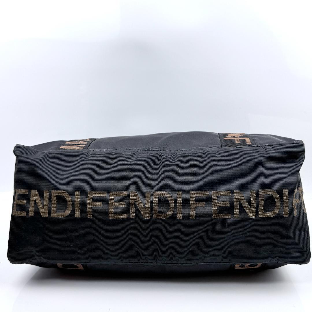mynameis FENDI ロゴライン トートバッグ 黒 ナイロン A4